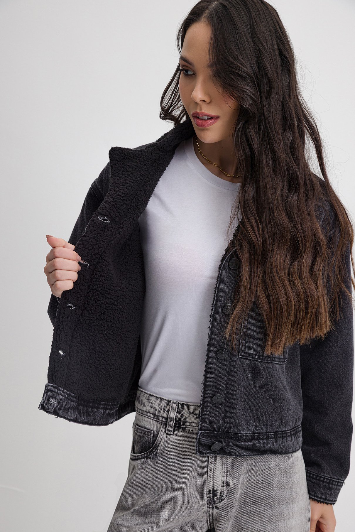 09 calca jeans baggy cinza